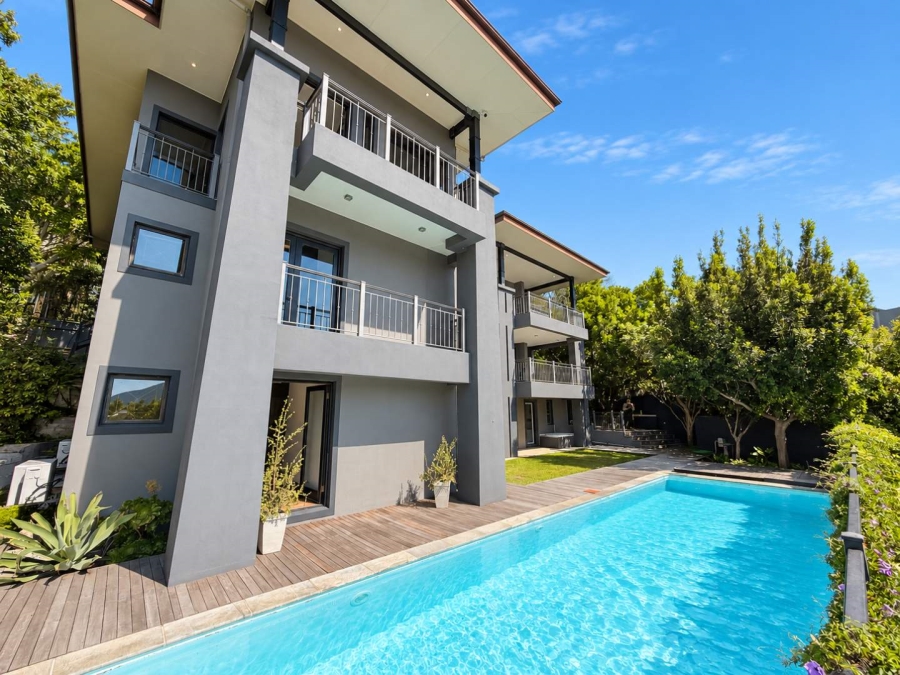 5 Bedroom Property for Sale in Higgovale Western Cape